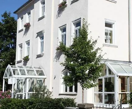 Pension Am Grossen Garten Kg